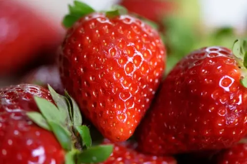 Strawberry quality inspection app – sample 3