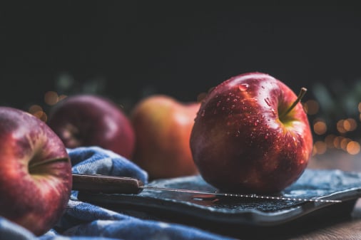 Apple traceability packing solution